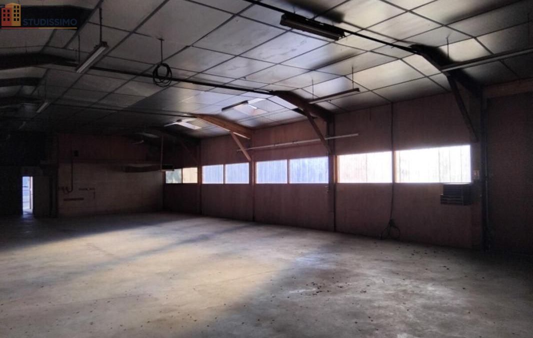 Studio 400m² Largeasse - unique, atypique - Photo 1