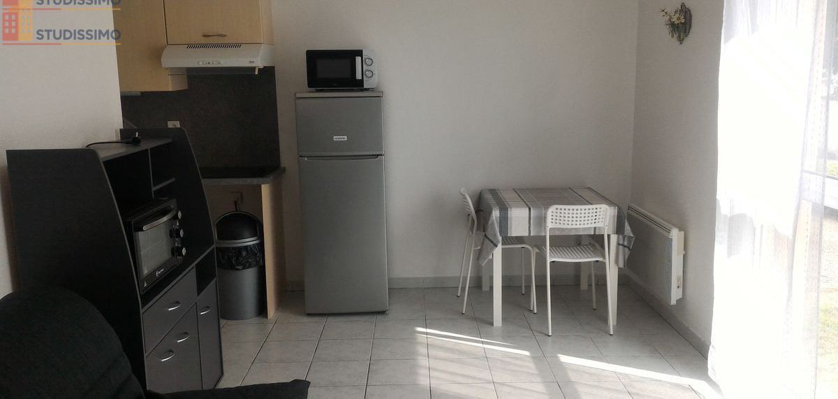 Studio à Salouël