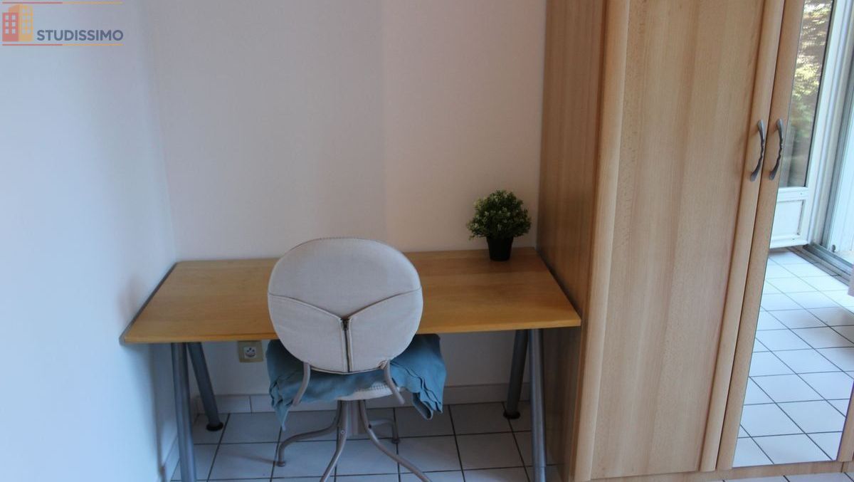Studio meublé 25m² Brétigny-sur-Orge - Terrasse, proche gare - Photo 3