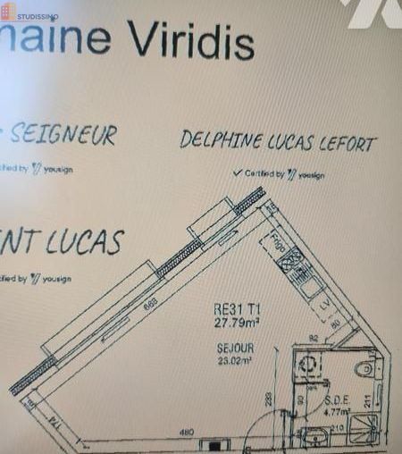 Studio à Pont-de-Metz