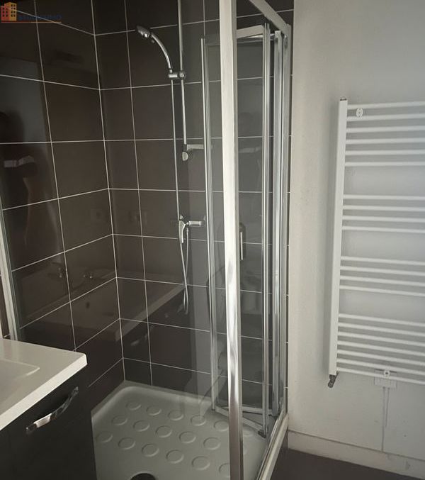 Studio meublé 26m² Massy 91300 - Terrasse, proche gare - Photo 3