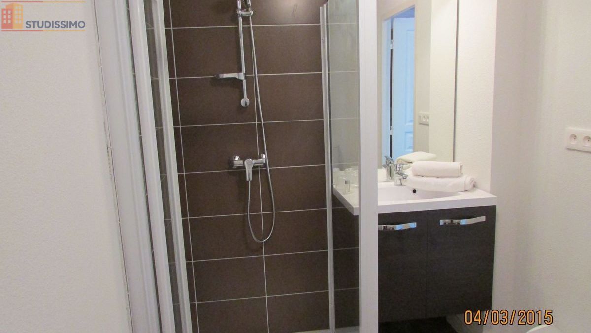 Studio meublé 28m² Évry-Courcouronnes - Balcon, meublé - Photo 3