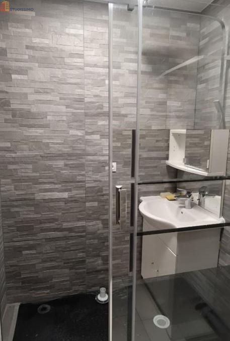 Studio meublé 12m² Évry-Courcouronnes - Calme, étage élevé - Photo 4