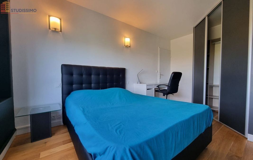 Studio meublé 13m² Massy - Grande chambre, dressing - Photo 5