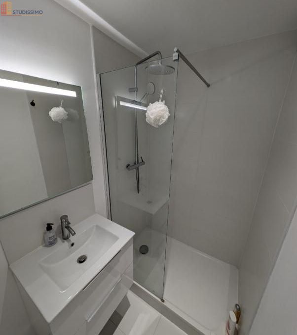 Studio meublé 12m² Évry-Courcouronnes - Meublé, DPE D - Photo 2