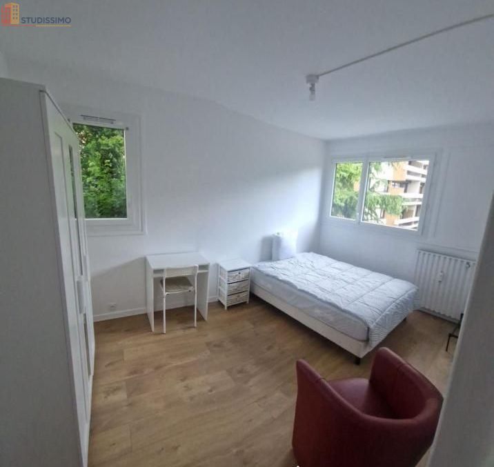 Studio meublé 12m² Évry-Courcouronnes - Meublé, étage 2 - Photo 5