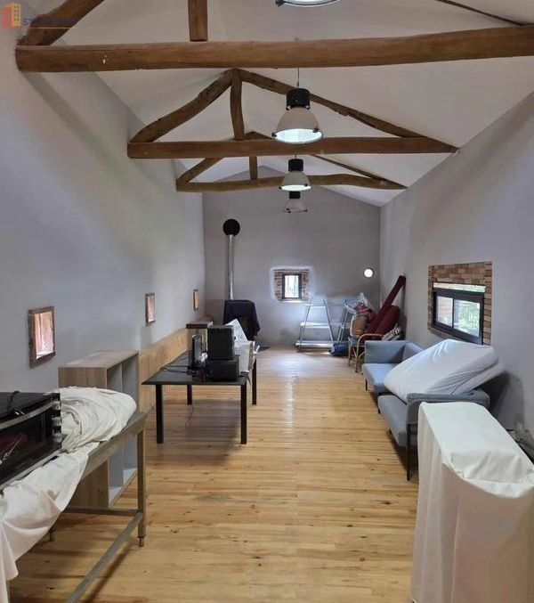 Studio 97m² Lagrave - Spacieux, lumineux - Photo 1