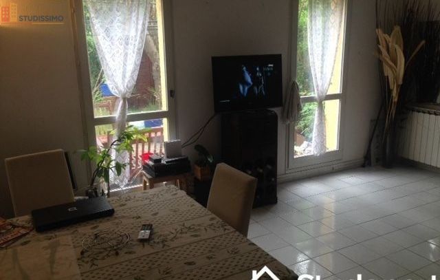 Studio à Évry-Courcouronnes