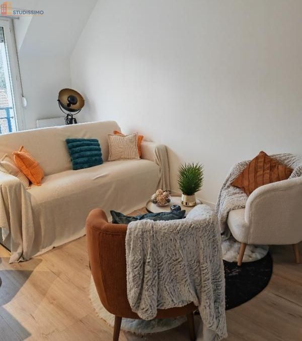Studio à Corbeil-Essonnes