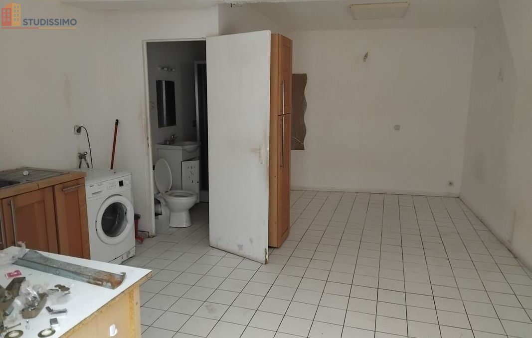 Studio 63m² Castres - lumineux, spacieux - Photo 1