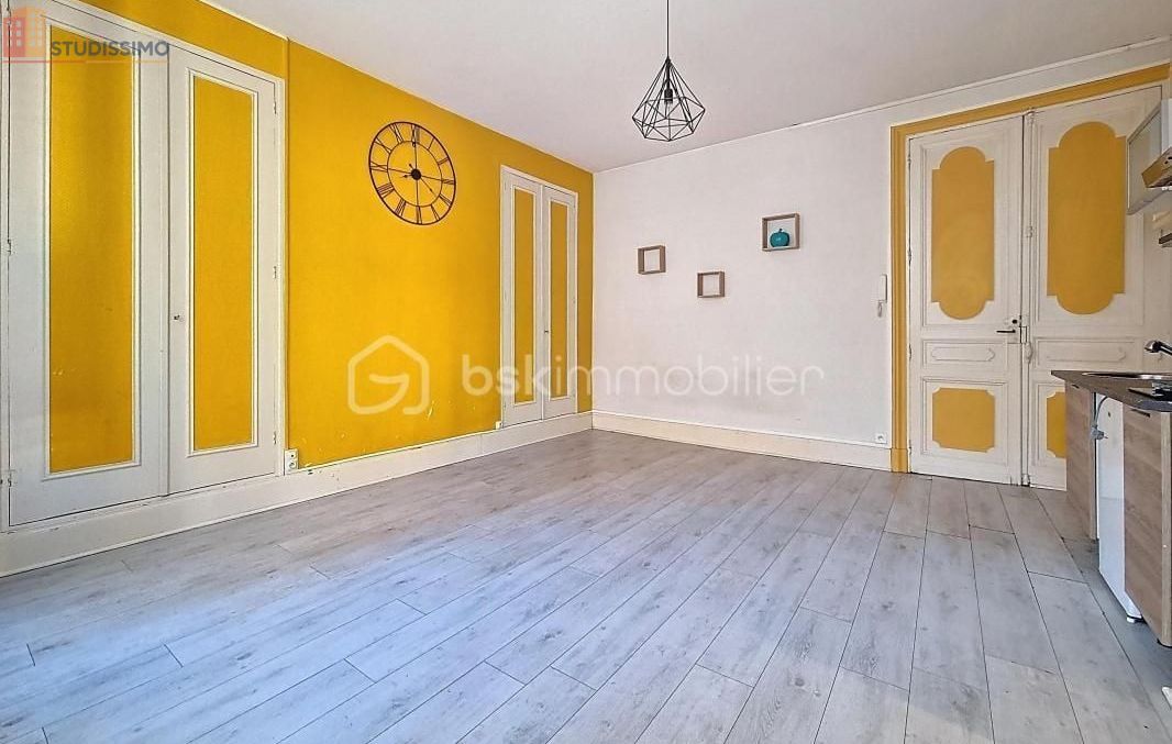 Studio 26m² Castres - - Photo 3