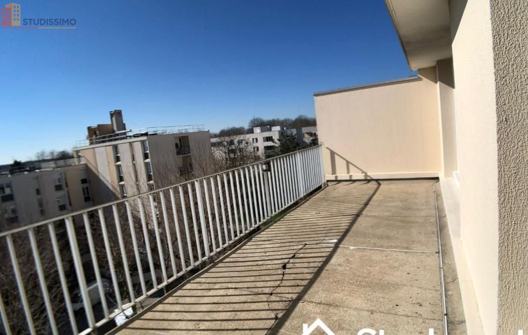 Studio meublé 10m² Évry-Courcouronnes - Meublé, 4e étage - Photo 1
