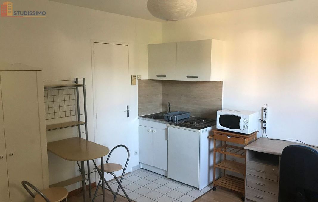 Studio meublé 17m² Bures-sur-Yvette - Meublé, 1er étage - Photo 5