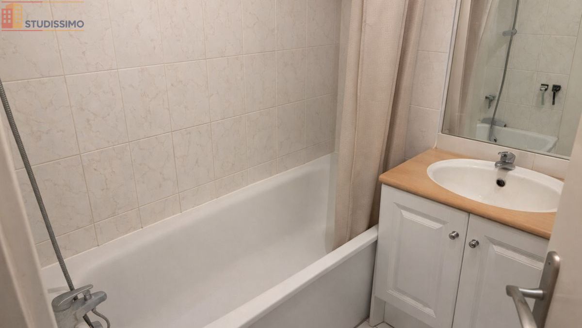 Studio meublé 31m² Massy 91300 - Meublé, 3e étage - Photo 2