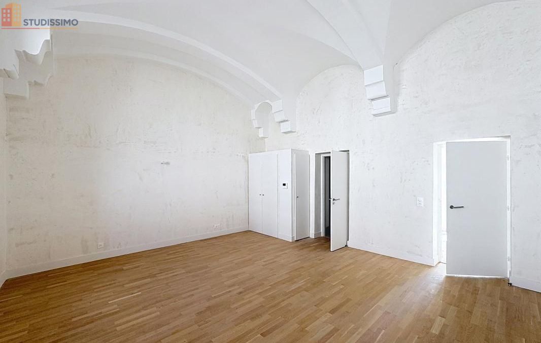 Studio 44m² Avignon centre - lumineux, spacieux - Photo 1