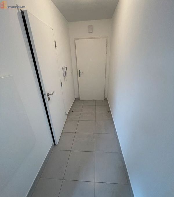 Studio 32m² Ballancourt-sur-Essonne - Parking, dernier étage - Photo 4