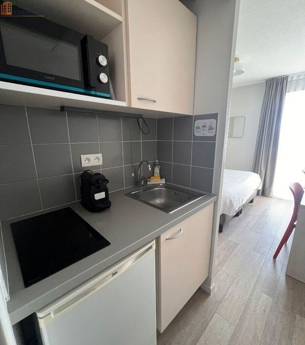 Studio 20m² Avignon - Étage élevé, DPE C - Photo 2