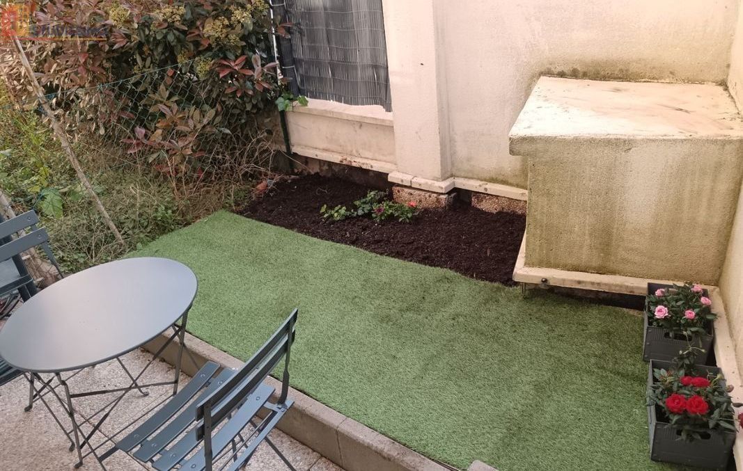 Studio meublé 33m² Corbeil-Essonnes - Meublé, disponible - Photo 4