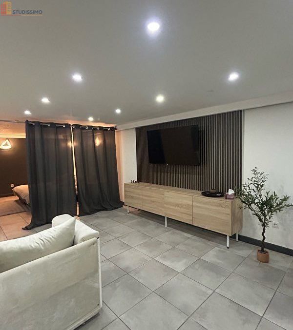 Studio meublé 70m² Corbeil-Essonnes - Loft, meublé - Photo 1