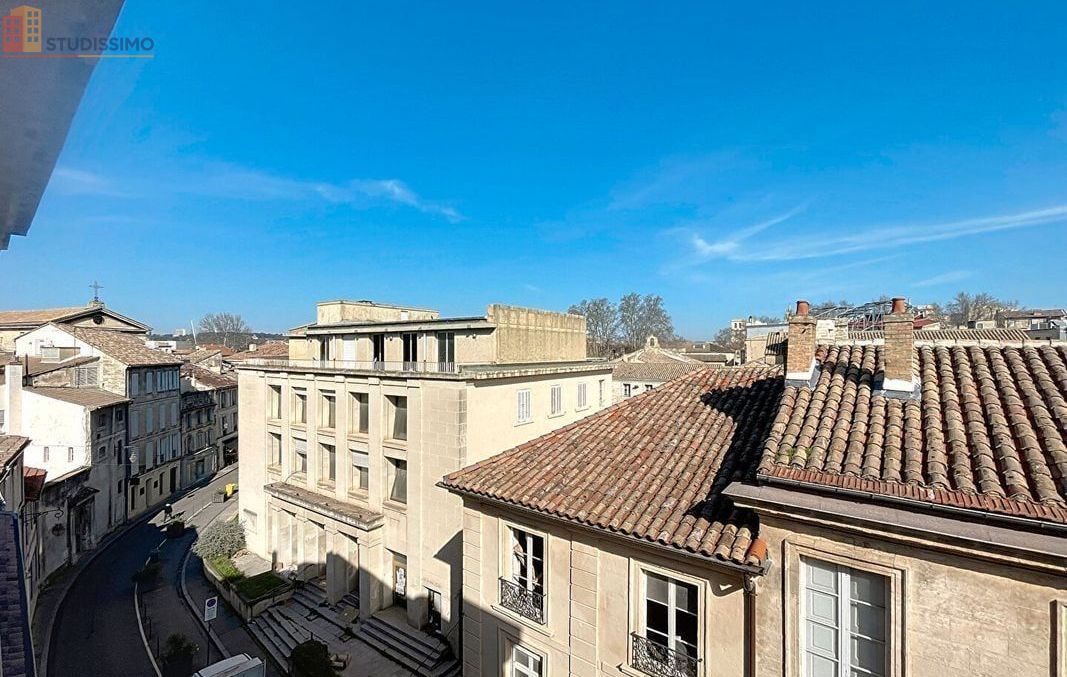 Studio 30m² Avignon centre - Dernier étage, lumineux - Photo 1