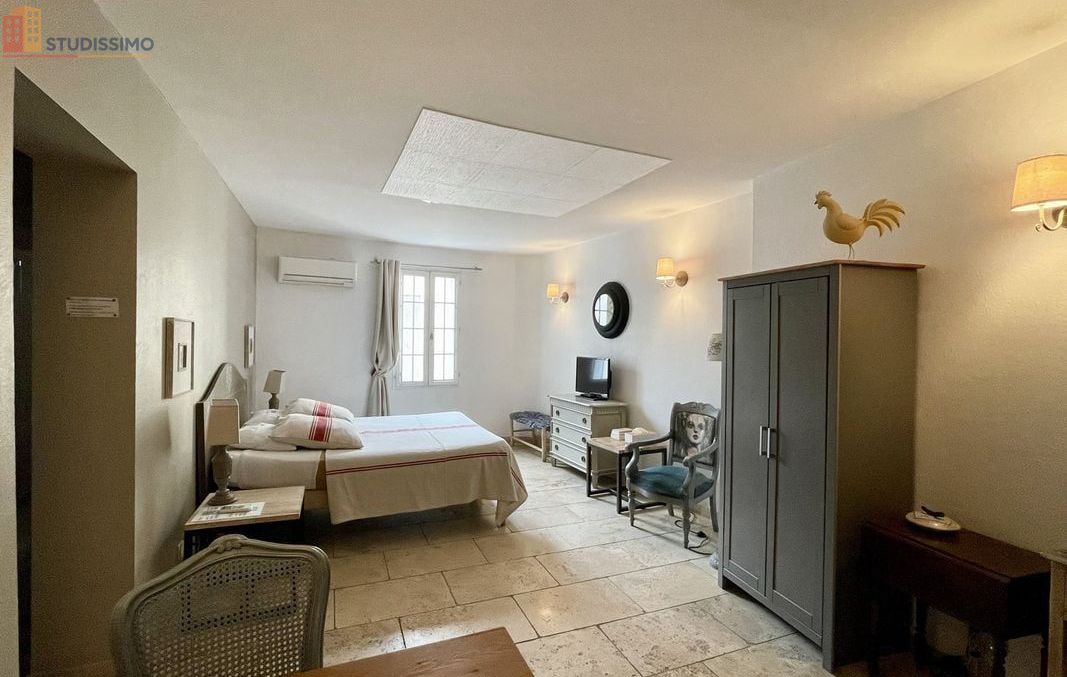 Studio 33m² L'Isle-sur-la-Sorgue - Étage 2/3 - Photo 2