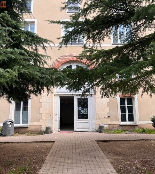 Studio 26m² Auvers-Saint-Georges - Rénové, vue rivière - Photo 2