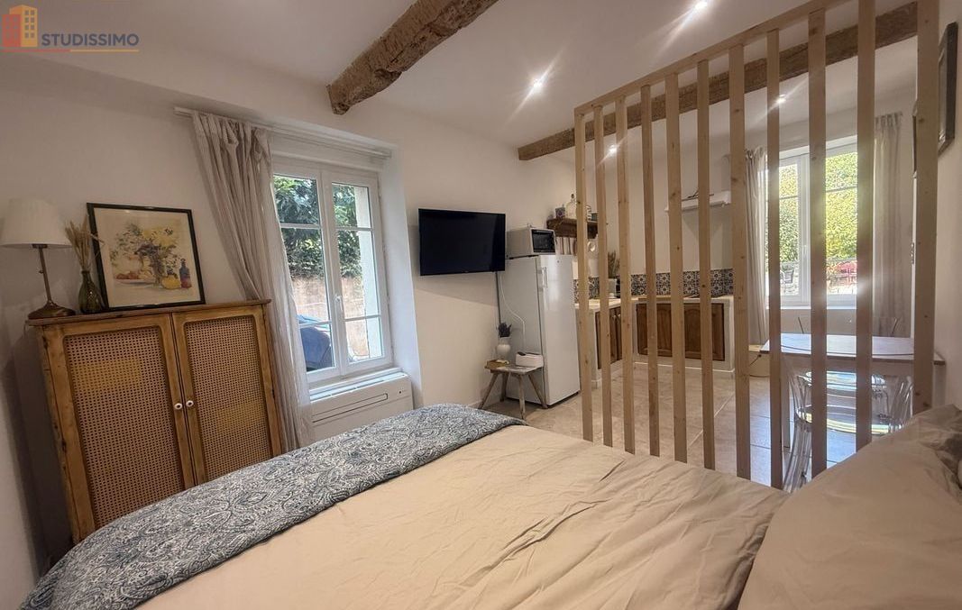 Studio 22m² L'Isle-sur-la-Sorgue - Sans caractéristique - Photo 1