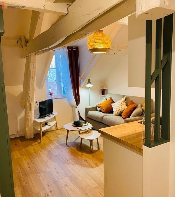 Studio à Étréchy