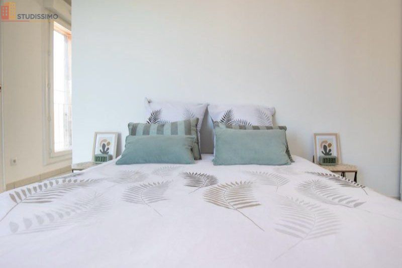 Studio 40m² Avignon 84000 - Lumineux, terrasse et parking - Photo 1