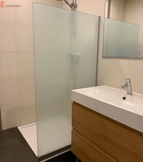 Studio meublé 30m² Puteaux - Lumineux, dernier étage - Photo 1