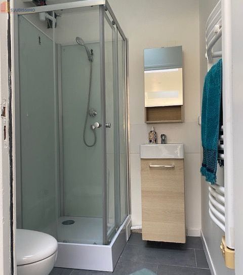 Studio meublé 17m² Nanterre - Proche RER, lumineux - Photo 5