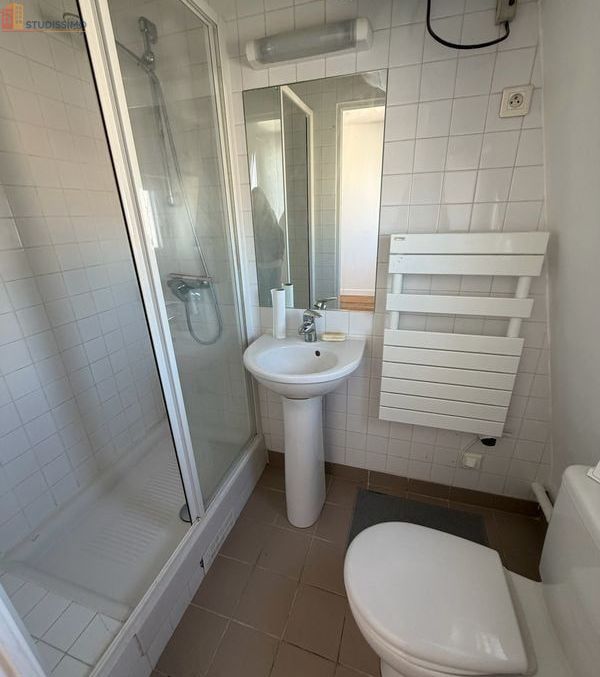 Studio 22m² Neuilly-sur-Seine - Dernier étage, lumineux - Photo 14