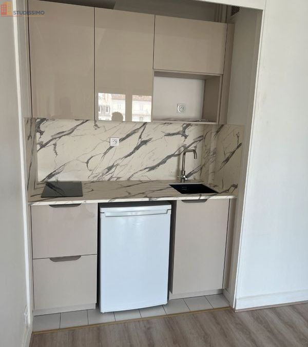Studio 25m² Neuilly-sur-Seine - Proche Bois de Boulogne - Photo 2