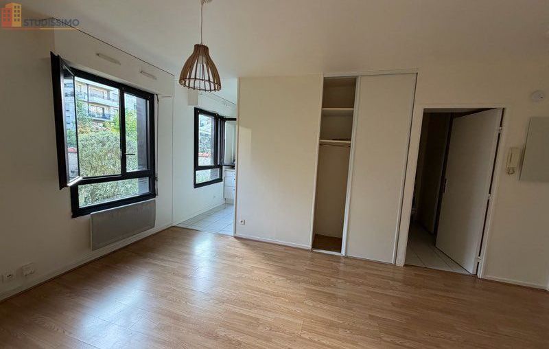 Studio 27m² Levallois-Perret - Parking, 1er étage - Photo 9
