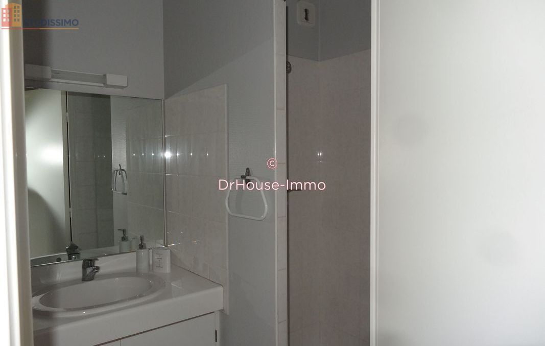 Studio 23m² Poitiers centre - Lumineux, DPE C - Photo 2
