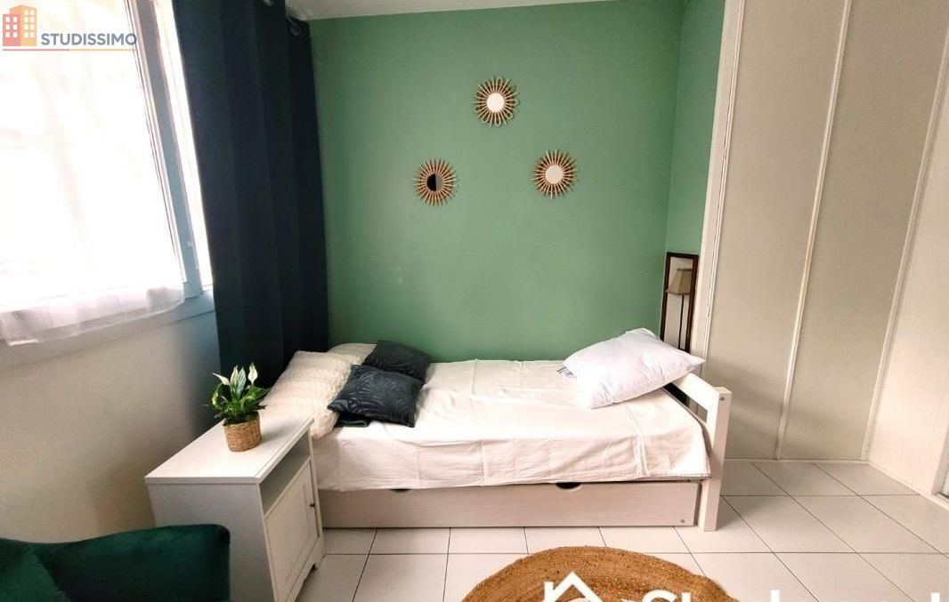 Studio meublé 12m² Courbevoie - Meublé, lumineux - Photo 9