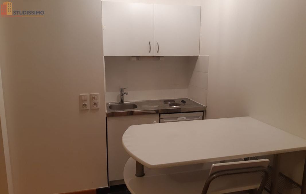 Studio 28m² Issy-les-Moulineaux - Terrasse, récent - Photo 2
