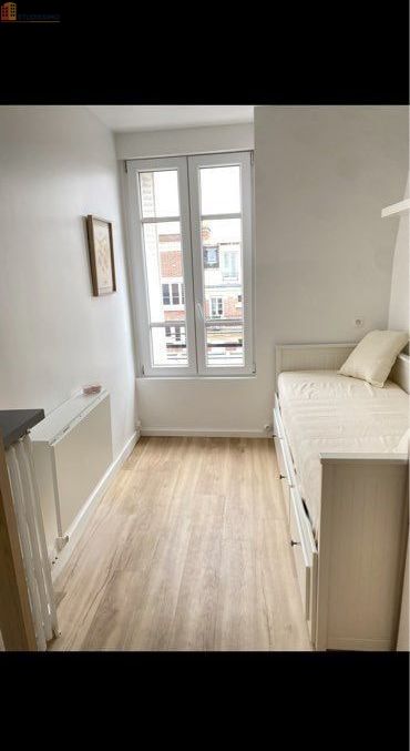 Studio meublé 9m² Asnières-sur-Seine - Étage élevé, lumineux - Photo 2