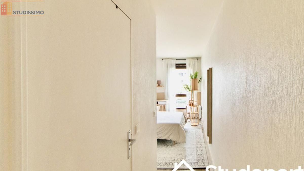 Studio meublé 13m² Puteaux - Meublé, DPE A - Photo 4
