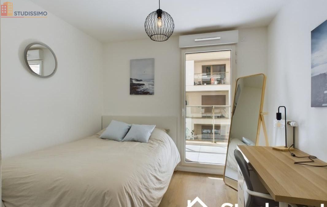 Studio à Clichy