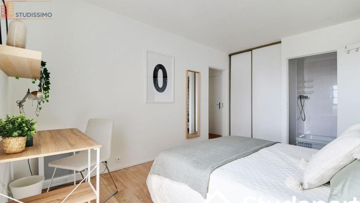 Studio meublé 10m² Saint-Cloud - Meublé, DPE A - Photo 2