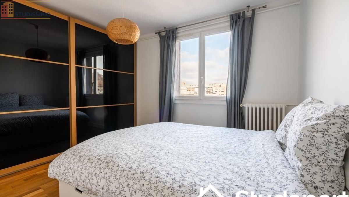 Studio meublé 31m² Issy-les-Moulineaux - Étage élevé, lumineux - Photo 1