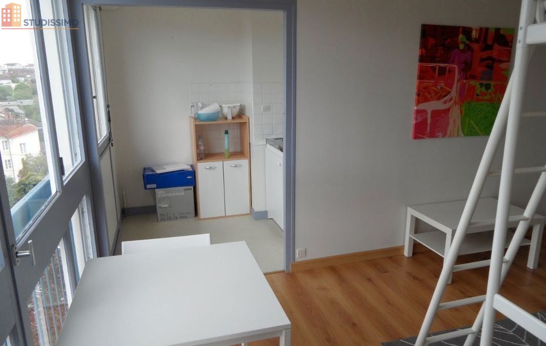Studio 28m² Limoges 87000 - Garage et cave - Photo 1