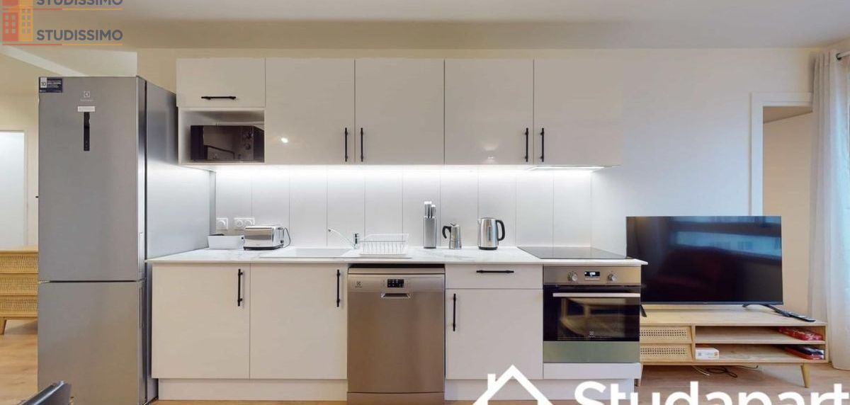 Studio à Courbevoie