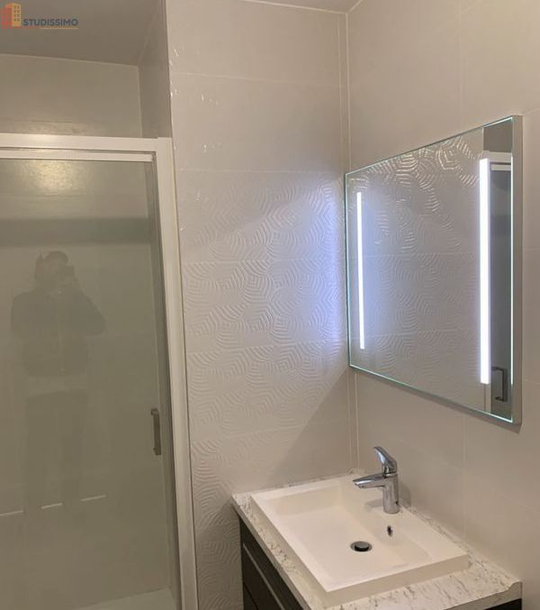 Studio 33m² Courbevoie - Meublé, balcon - Photo 5