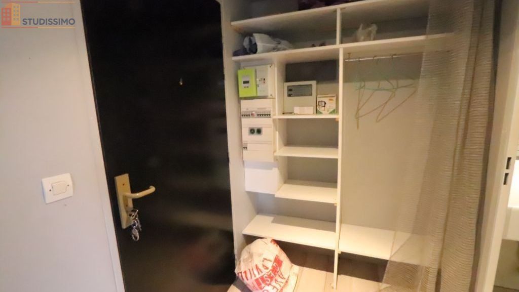 Studio 23m² Issy-les-Moulineaux - - Photo 3