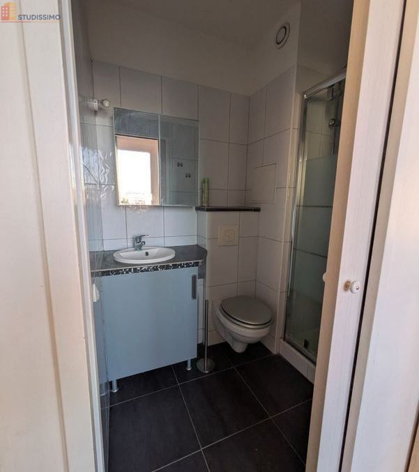 Studio 23m² Vanves 92170 - Meublé, dernier étage - Photo 2
