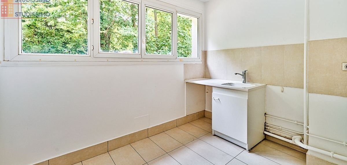 Studio 30m² Ville-d'Avray - DPE D, 1er étage - Photo 16