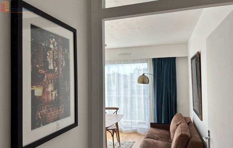Studio meublé 32m² Neuilly-sur-Seine - Dernier étage, lumineux - Photo 1