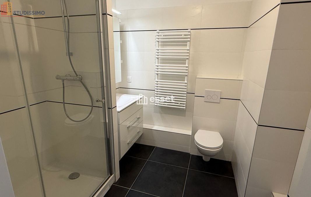 Studio 33m² Courbevoie 92400 - DPE B, étage 2 - Photo 1